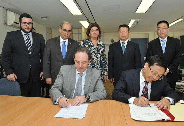 Secretaria Nacional do Consumidor assina acordo com a China As relações entre a Senacon e a SAIC na área de defesa do consumidor começaram em 2014Isaac Amorim/MJC