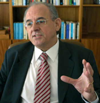 Jobim pede demissão e Celso Amorim assumirá a Defesa Ex-ministro da Defesa, Nelson Jobim