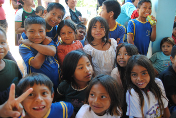 Amambai tem mais de 10.000 alunos nas redes de esnino municipal, estadual e particular.