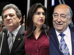 Senadores de MS votaram todos a favor de Aécio Neves Os senadores de Mato Grosso do Sul Waldemir Moka (PMDB), Simone Tebet (PMDB) e Pedro Chaves votaram contra o afastamento do senador Aécio Neves (PSDB-MG).