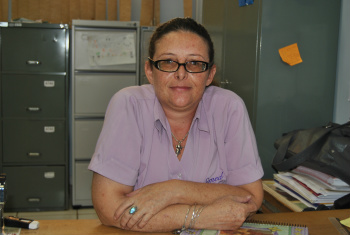 A técnica em Inspeção Escolar da Secretaria de Educação de Amambai, Denise de Deus Mateus.