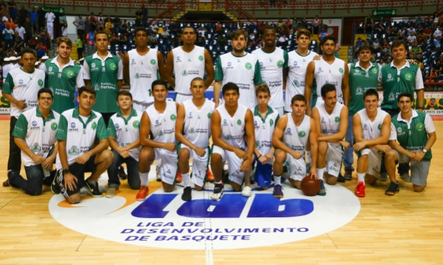 Basquete Cearense leva título da LDB Basquete Cearense leva título da LDB