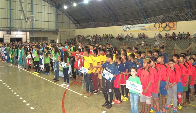 Intercolegiais 2017 tiveram início ontem (18), em Amambai Intercolegiais 2017 tiveram início ontem (18), em Amambai