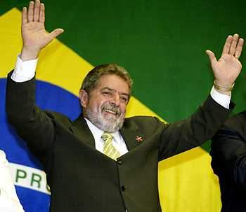 "Sou resultado da liberdade de imprensa no Brasil", diz Lula a blogueiros "Sou resultado da liberdade de imprensa no Brasil", diz Lula a blogueiros