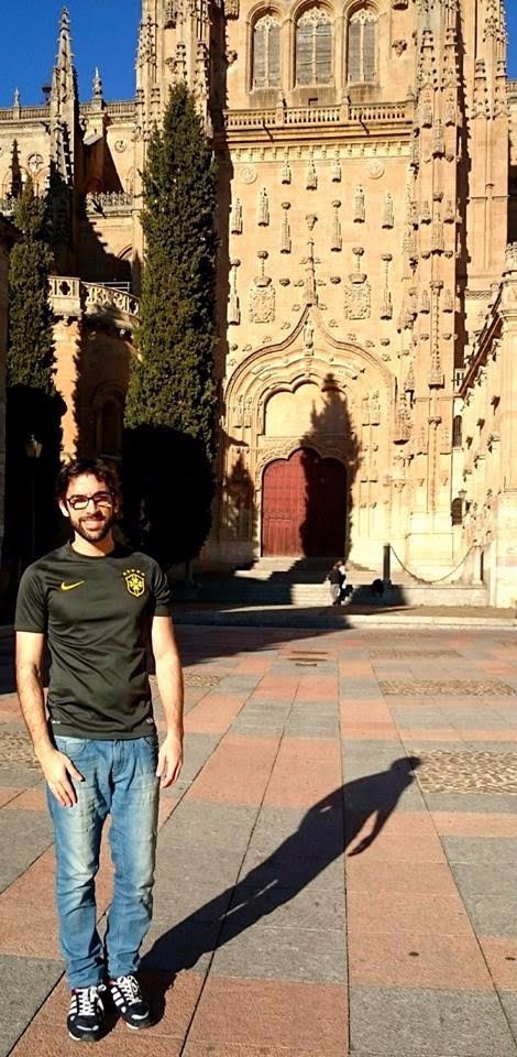 Jornalista André Mazini teve a oportunidade de se especializar em universidade na Espanha.
