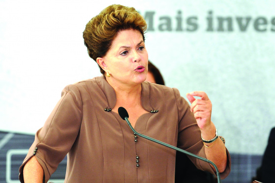 Dilma diz que relação entre dívida e PIB do país em 2013 alcança 35% A relação entre a dívida líquida e o Produto Interno Bruto deve fechar 2013 em um de seus menores patamares