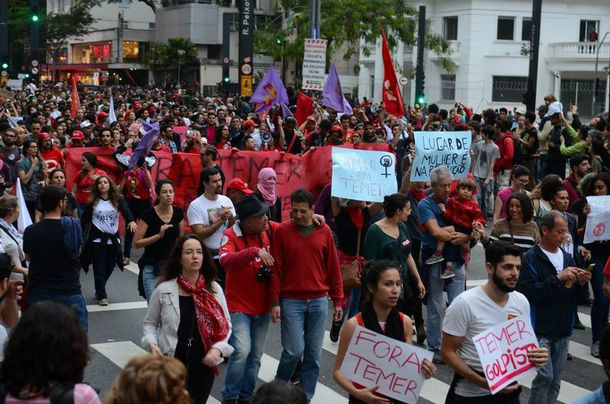 Pais acompanham apreensivos situação de jovens detidos em ato contra Temer em SP Foto/Divulgação