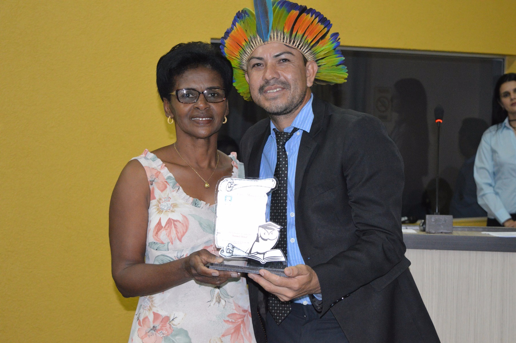 Sebastiana Silva Souza foi homenageada pelo vereador autor do requerimento / Foto: Moreira Produções