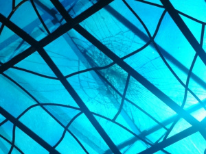 Vitrais depredados na Catedral de Brasília serão trocados sem custo Vitrais depredados na Catedral de Brasília serão trocados sem custo
