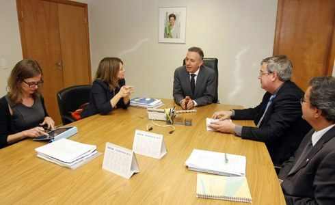 Brasil debate água e saneamento com relatora da ONU Informações obtidas durante a visita integrará relatório para a próxima sessão do Conselho de Direitos Humanos das Nações Unidas
