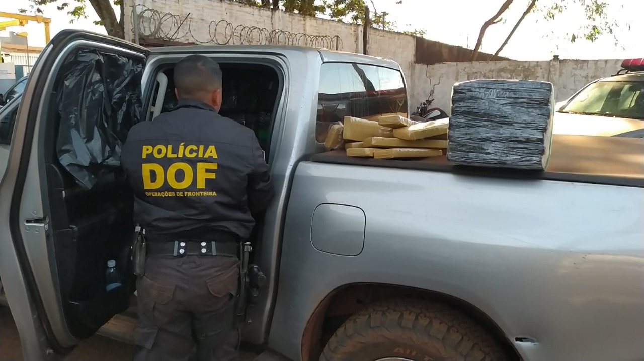 Camionete carregada com mais de uma tonelada de maconha foi recuperada pelo DOF Foto: Divulgação