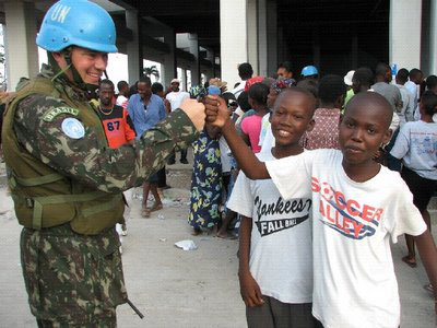 Brasil vai diminuir contingente da força de paz no Haiti