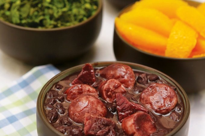 Receita de domingo: Feijoada Receita de domingo: Feijoada