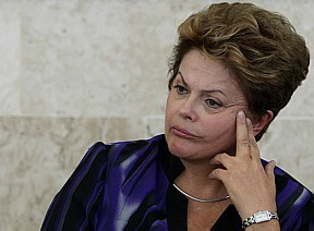 Dilma reúne-se com Cardozo e Jaques Wagner após delação de Delcídio Dilma reúne-se com Cardozo e Jaques Wagner após delação de Delcídio