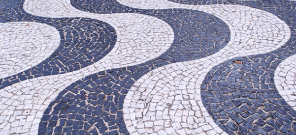Rio inaugura escola sem salas, turmas ou séries