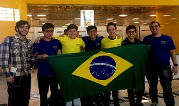 Equipe brasileira conquistou uma medalha de ouro e quatro de bronze- / Foto:OMB