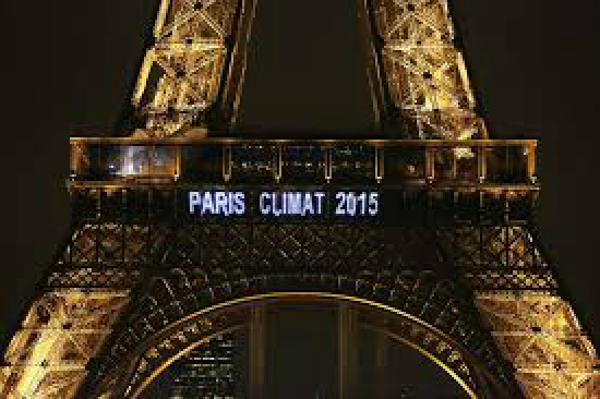 Conferência aprova fundo de U$S 100 bilhões para limitar aquecimento global Representantes de 195 países participaram da Conferência do Clima (COP21), em Paris / Foto: Divulgação