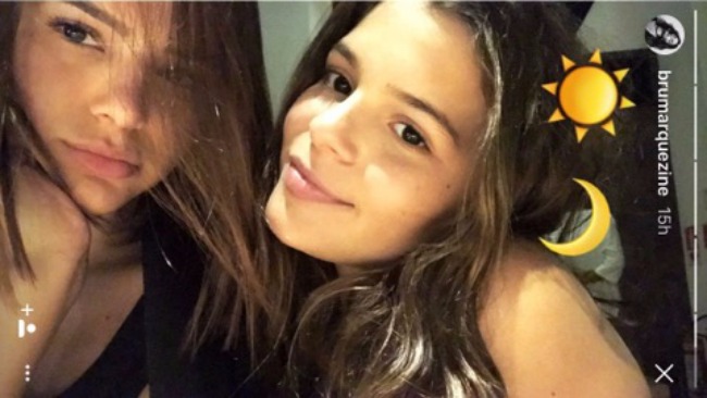Irmã de Bruna Marquezine surpreende por estar igual à atriz (@brumarquezine/Instagram)