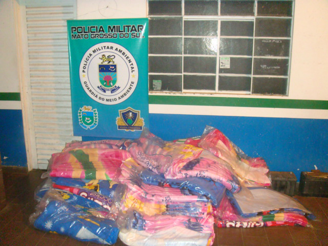 PMA apreende 170 Kg de toalhas contrabandeadas que seriam trazidas para Capital