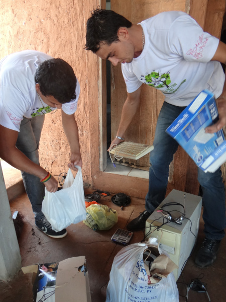 A Técno Vida já está recolhendo lixo eletrônico em domicílios / Foto: Moreira Produções
