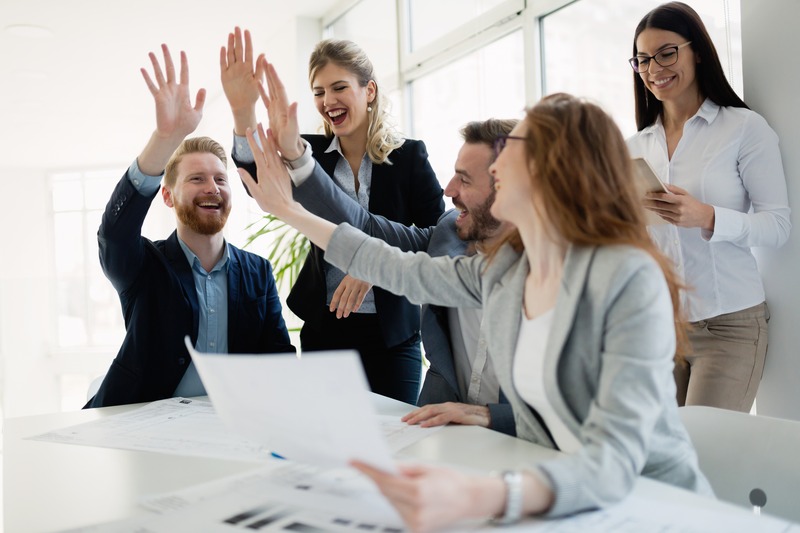 Cinco dicas para ser feliz no trabalho