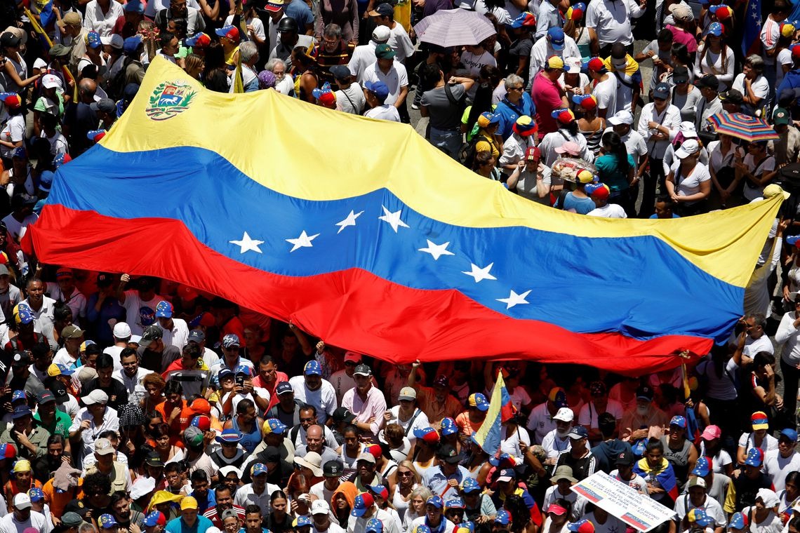 Em Dia da Independência da Venezuela, Maduro pede diálogo Em Dia da Independência da Venezuela, Maduro pede diálogo