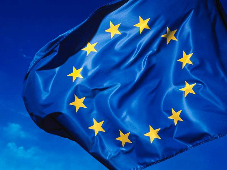 Número de pedidos de asilo na UE mais que dobrou de 2014 para 2015
