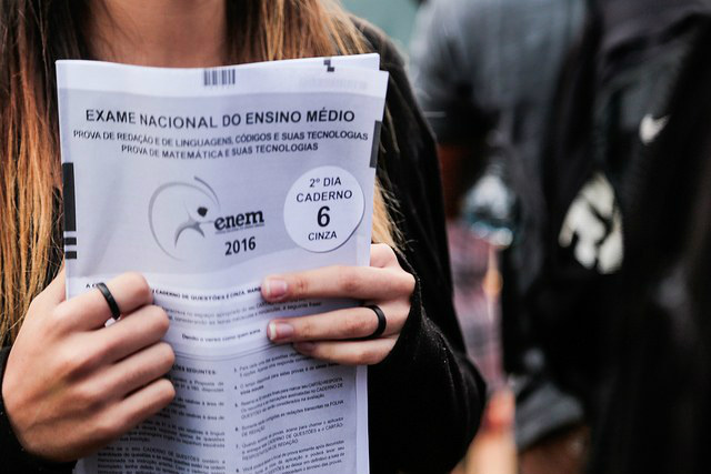 Dois corretores independentes avaliam as redações e atribuem nota de até 200 pontos a cada competênciaFoto: Divulgação 