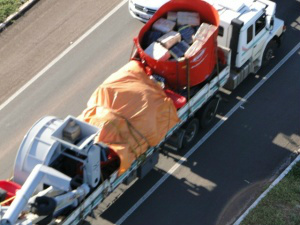 Contrabando estava escondido em equipamentos agrícolas. 
