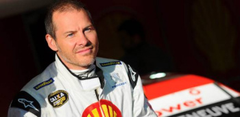 Villeneuve ataca pilotos da F-1 atual: "poucos dizem algo que presta" Jacques Villeneuve foi apenas o 18º colocado na Corrida do Milhão da Stock Car