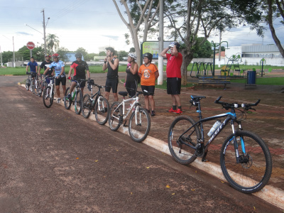 Mountain Bike é nova opção de esporte e lazer em Amambai Dois eventos com a participação do grupo estão agendados para acontecer neste ano / Foto: Moreira Produções