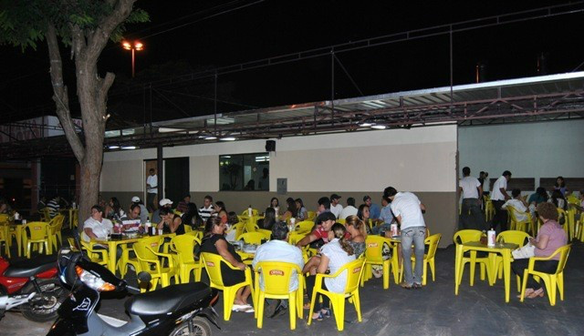 Espetu's du Chef, com opções diversas de espetos para toda a família. Foto: Moreira Produções.
