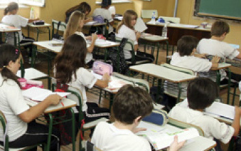 CNM espera definições acerca do percentual para reajuste do piso do magistério Aproxima-se o final do ano e, até este momento, não houve mudança na Lei 11.738/2008 quanto ao critério de reajuste do piso nacional do magistério