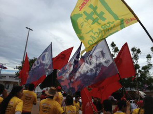 Atos pró-Dilma reúnem milhares em 24 estados e no DF Manifestação em Palmas / Foto: João Guilherme Lobasz/G1