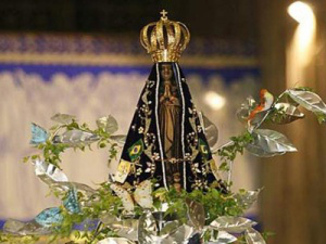 Comunidade católica de Amambai realiza programação alusiva a N. Sa. Aparecida