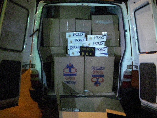 DOF apreende 1.509 pacotes de cigarro DOF apreende 1.509 pacotes de cigarro