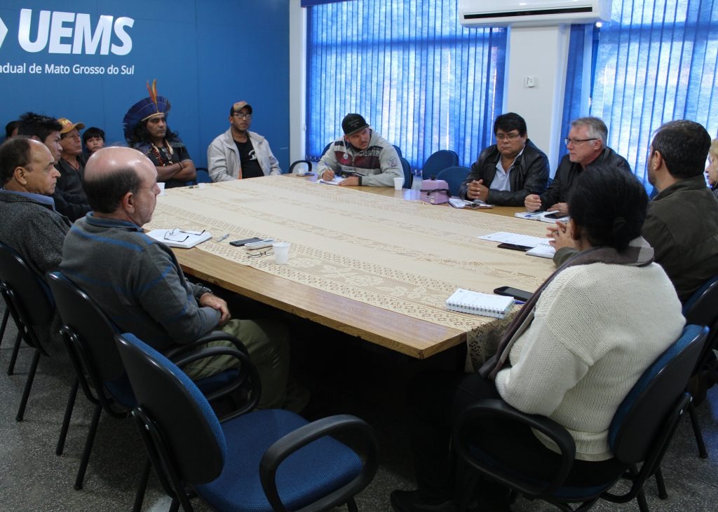 Projeto da UEMS vai levar atendimento jurídico para Aldeia Jaguapiru Projeto da UEMS vai levar atendimento jurídico para Aldeia Jaguapiru