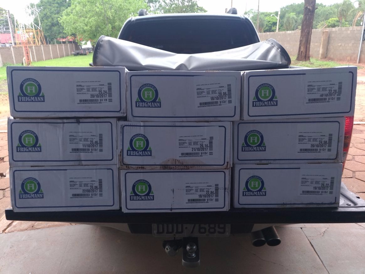 Durante a ação foram apreendidas dez caixas que juntas totalizaram cerca de 225 quilos de carne / Foto: Divulgação