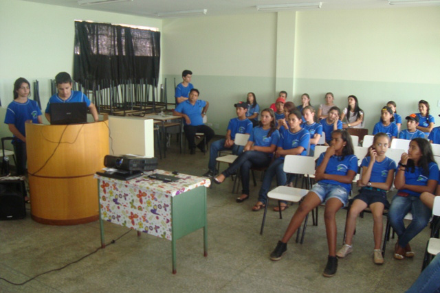 O projeto Ortografando é uma das ações do Jovem de Futuro.