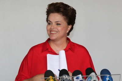Dilma diz que, se eleita, desenvolverá ações para diminuir desigualdades na Região Norte Dilma diz que, se eleita, desenvolverá ações para diminuir desigualdades na Região Norte