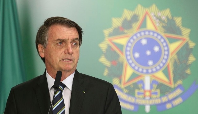 Bolsonaro sanciona, com vetos, lei sobre proteção de dados Bolsonaro sanciona, com vetos, lei sobre proteção de dados