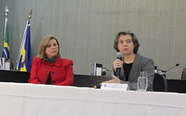 Presidente do TSE, ministra Cármen Lúcia, durante visita na sede do Tribunal Regional Eleitoral de Sergipe (TRE-SE).