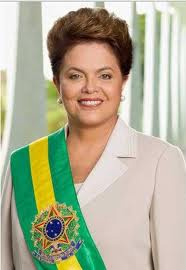 Postura de Rossi tem garantido prestígio com Dilma, diz Ideli