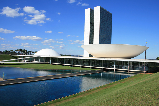 Congresso aprova LDO e proíbe execução de investimentos sem lei orçamentária