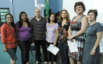 (E/D)Raquel, Rozana, Adair (UFGD), Noemi, Angélica, Viviane e Áurea Rita (UFGD).