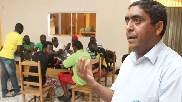 Haitianos denunciam trabalho escravo em obras da BR-163 em MS