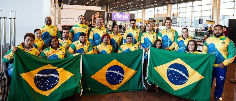 Brasil estreia nesta sexta no Mundial Paralímpico de Halterofilismo Equipe brasileira no Mundial Paralímpico de Halterofilismo, em Nur-Sultan, no Cazaquistão - Divulgação Comitê Paralímpico Brasileiro