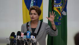 Após protestos, Dilma diz que governo vai dialogar com humildade e firmeza Dilma: governo tem dado respostas coerentes aos pedidos que vêm das ruas / José Cruz/Agência Brasil
