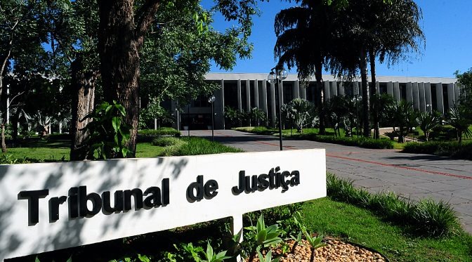 Decisão do TJ mantém atendimento de 8h à população nos órgãos estaduais