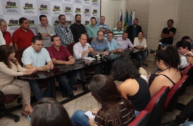 MDB diz que retoma na segunda preparativos para lançar candidatura Líderes do MDB durante coletiva na sexta-feira (Foto: Divulgação)